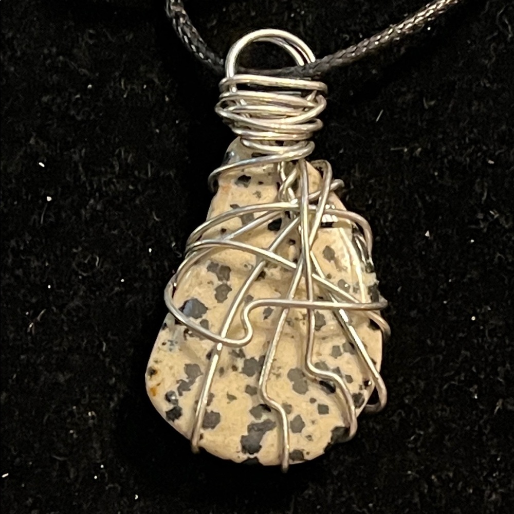Silver Wire Wrapped Black & Cream Stone Pendant Necklace